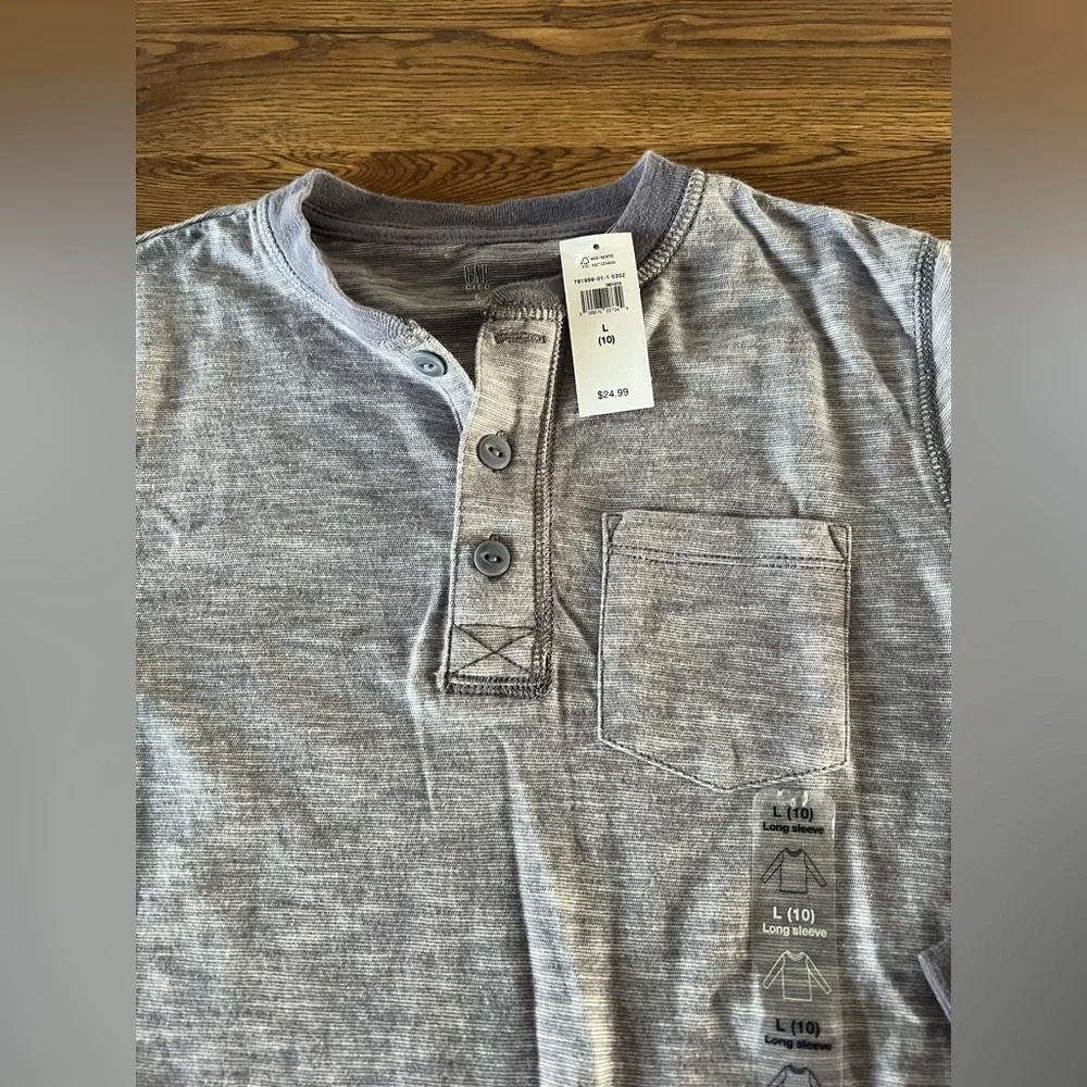 GAP Kids Long Sleeve Henley Shirt size Large NWT